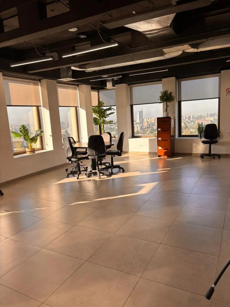 Oficina Torre Santa María, excelente conectividad — foto 8